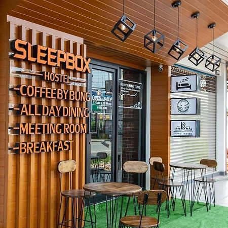 Sleepbox Hostel Suratthani Surat Thani Exteriör bild