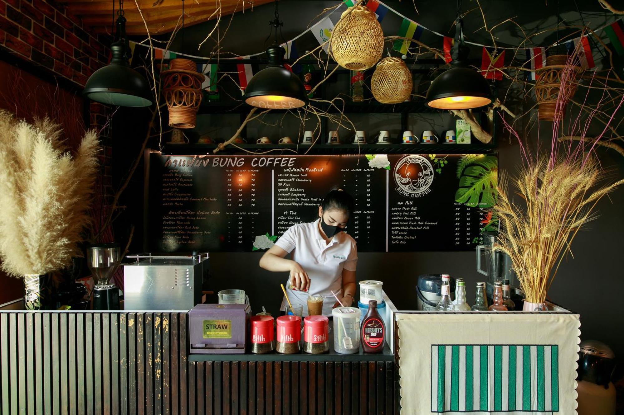 Sleepbox Hostel Suratthani Surat Thani Exteriör bild