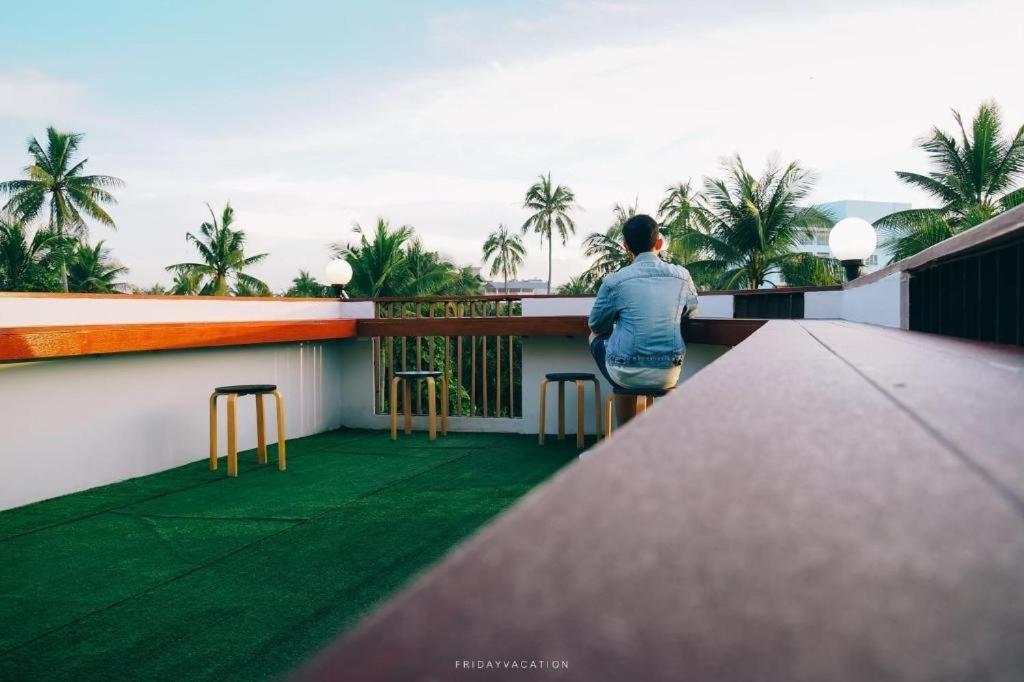 Sleepbox Hostel Suratthani Surat Thani Exteriör bild